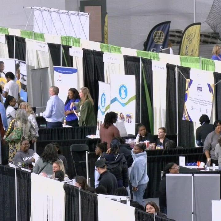 Hundreds of families explore JCPS programs, schools at annual showcase